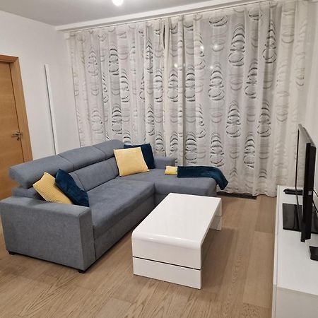 Stylish Panorama City Family Suite Bratislava Eksteriør billede